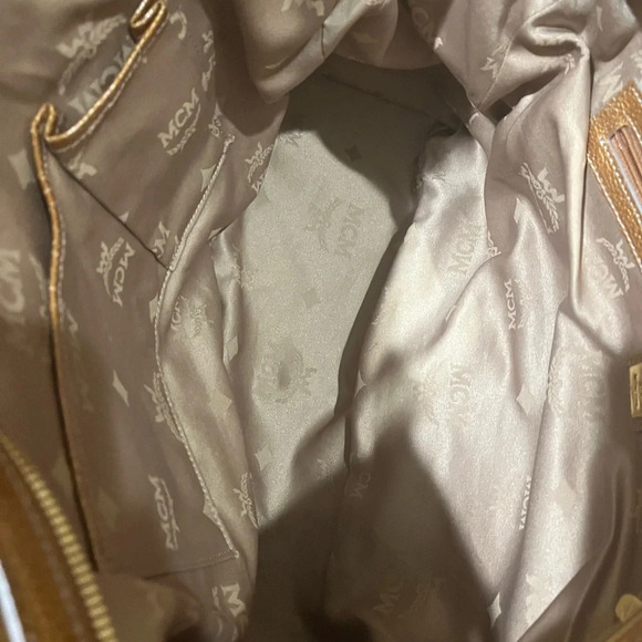 MCM Bag - Picture 12 of 16